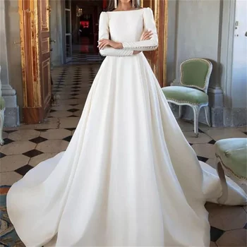 Düğün elbisesi 2021 Yüksek Kaliteli V Yaka Sweep Tren Üç Çeyrek Backless gelinlikler