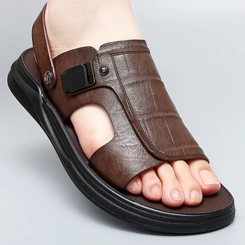 2023 Yeni Vintage İngiliz Erkek Sandalet Yaz plaj terliği Daireler Yumuşak Nefes Açık Sandalet deri ayakkabı Flip Flop Ayakkabı